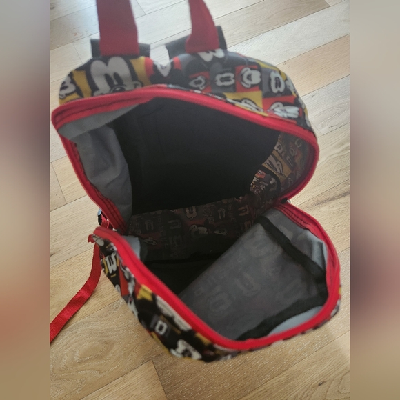 DISNEY | NWOT Walt Disney World Backpack - Picture 4 of 6
